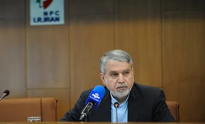 صالحی&zwnj;امیری تماشاگر دیدار نیمه&zwnj;نهایی فوتبال ساحلی+ عکس
