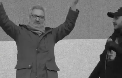 بدبخت مثل سلبریتی&zwnj;ها و اساتید فراری!