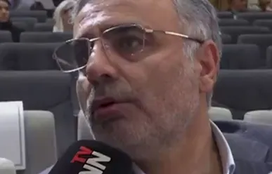 آنان که فقط آموزش نمی‌دهند، آینده می‌سازند