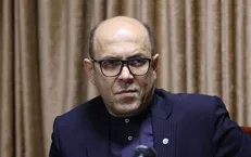 نامه احضاریه دادگاه در دست مدیرعامل استقلال