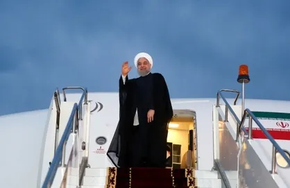روحانی عازم مالزی شد