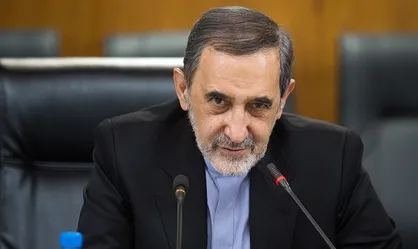 تمسک به قرآن و عترت چراغ راه خانواده بزرگ دانشگاه آزاد اسلامی است