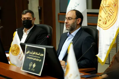 هدیه رمز ارز اسمارت زر به دانش آموزان به مناسبت ۱۳ آبان