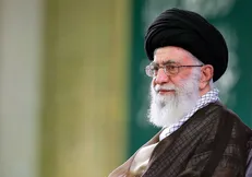 سخن امام خمینی که معلمی را شغل انبیا دانستند، یک شعار تبلیغاتی نبود / ثروت عظیم  نسل جوان محصول کار معلمان است