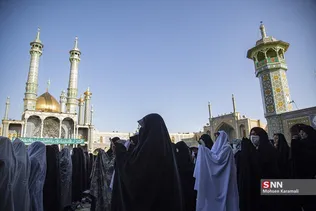 اقامه نماز عید فطر در حرم حضرت معصومه (س)