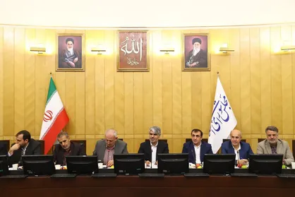ابراهیم&zwnj;پور: تلاش مجلس برای کاهش مدرک&zwnj;گرایی و ارتقای مهارت&zwnj;محوری دانشگاه&zwnj;ها/ حاجی بابایی: اساتید و دانشجویان باید درگیر حل مسائل واقعی صنعت و جامعه شوند