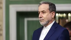 انتظار ۶ ماهه جریان دانشجویی برای آزادی خانم اسفندیاری/ اقدامات وزارت خارجه هنوز به نتیجه نرسیده است؟