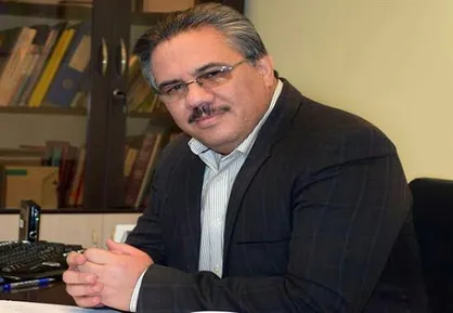 مودودی: رانت واردات، کمر اقتصاد را شکسته