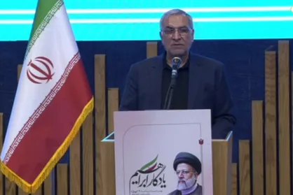 بزرگ&zwnj;ترین بیمارستان درمان سرطان در مشهد مراحل نهایی خود را می&zwnj;گذراند / اولین پژوهشگاه سلامت کشور با نام شهید رئیسی در مشهد افتتاح شد