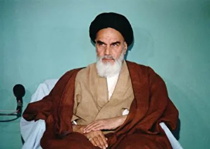 واکنش امام خمینی(ره) به تعابیر تمجید آمیز آیت الله مشکینی در مورد ایشان