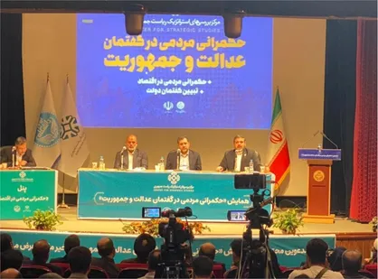 دولت مردمی به دنبال عدالت فرهنگی در سراسر کشور است/ هنرمندان فقط سلبریتی ها نیستند