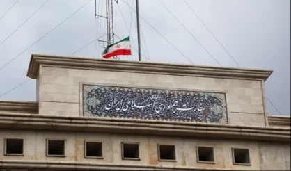 ولش نکنید تا خفه نشده ؛ توئیت تصویری سفارت ایران در لبنان درباره تنگه هرمز