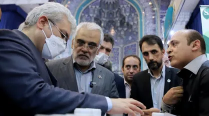 ستاری از نمایشگاه رویداد ملی &laquo;عصر امید&raquo; بازدید کرد