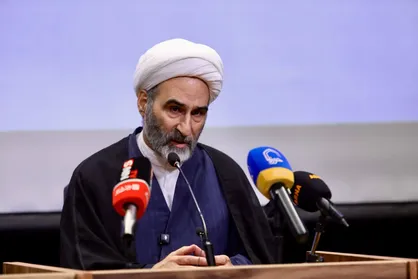حجت&zwnj;الاسلام احمد مبلغی: &laquo;فقه وحدت&raquo; باید به یک دانش فعال در حوزه&zwnj;های علمیه تبدیل شود