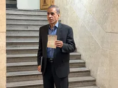 خلیلیان: کشور به رئیس‌جمهوری توانمند، عدالت‌گرا و فسادستیز نیاز دارد/ باید از پیچ تاریخی عبور کنیم