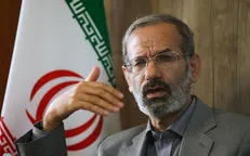 آقایان اشتباه نکنید، انقلاب اسلامی انقلاب فرانسه نیست
