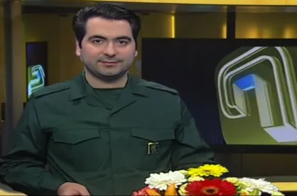 فیلم/ حضور گوینده ۲۰:۳۰ با لباس سپاه پاسداران انقلاب اسلامی