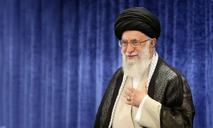 انتقاد شدید رهبر انقلاب از بی&zwnj;ثباتی مدیریتی در راس آموزش پرورش / آیا مسیر کنونی تحصیلی به سمت دانشگاه ضروری است؟