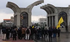 گروه‌های اصلاح طلب مرزبندی صریح خود را با متن توهین‌آمیز اخیر یکی از سران فتنه مشخص کنند