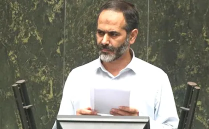 عین اللهی برنامه&zwnj;های خود را برای استفاده از طب سنتی و توزیع عادلانه امکانات بهداشتی ارائه کند