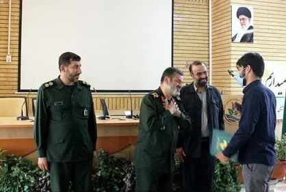 دبیران قرارگاه احمدی روشن بسیج دانشجویی قزوین معارفه شدند
