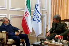 تأکید لاریجانی بر اهتمام همه‌جانبه مجلس بر تقویت نیرو‌های مسلح