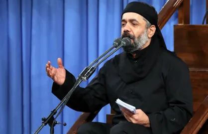 فیلم/ مداحی حاج محمود کریمی در حسینیه امام خمینی(ره)