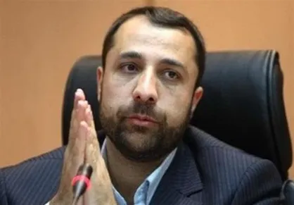 صالح&zwnj;آبادی: دسترسی آحاد مردم به نظام بانکی باید آسان شود