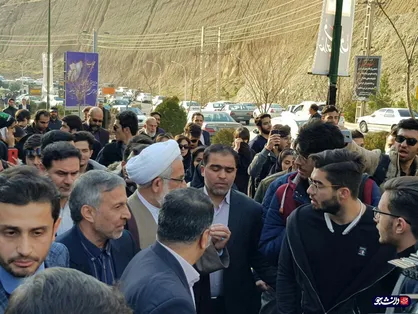 مطمئن باشید ما وظیفه خود را در مقابل دانشجویان انجام می&zwnj;دهیم/ اگر قصوری باشد برخورد می&zwnj;کنیم+ فیلم