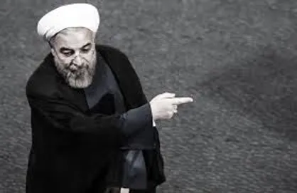 آفتاب یزد: دولت باید گره&zwnj;های اقتصادی را بگشاید نه این که گره بیندازد