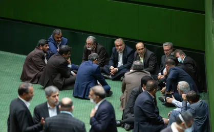 مخالفت شورای نگهبان با طرح عجیب مجلس برای اصلاح قانون انتخابات ریاست&zwnj;جمهوری/ چرا طرح بهارستان با قانون اساسی مغایر است؟