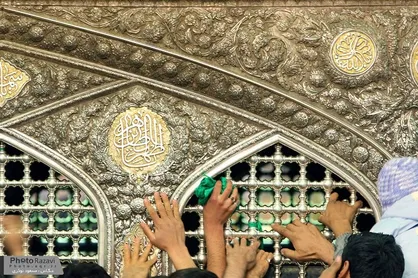 برای آنکه خادمان رضوی نایب زیارتی شما در حرم باشند ثبت&zwnj;نام کنید