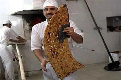 نان گران نشده/ مردم گران&zwnj;فروشی را اطلاع دهند
