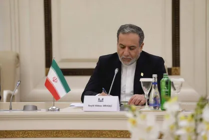 عراقچی: توافق عادلانه قابل دسترسی است + فیلم