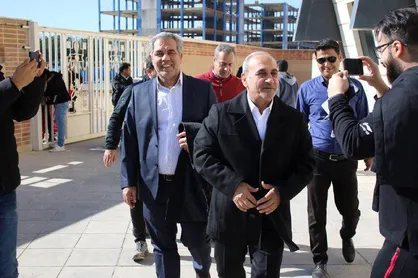 عرب، مدیرعامل غیررسمی پرسپولیس/ سرخ&zwnj;ها همچنان در انتظار خبر رسمی