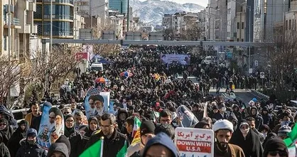 گزارش خبرگزاری فرانسه از نمایش اتحاد ایرانی&zwnj;ها در برابر آمریکا