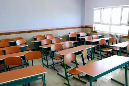 مدارس مشهد فردا (یکشنبه ۲ آذر ۱۴۰۴) هم تعطیل شد/آموزش به صورت غیر حضوری برقرار است