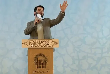 فیلم/ شعرخوانی پرشور میثم&zwnj;مطیعی در حرم مطهر امام رضا(ع)