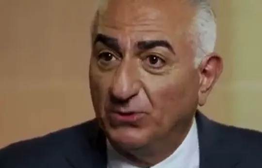 اعتراف رضا پهلوی به عاملیت خود در جنگ علیه ایران