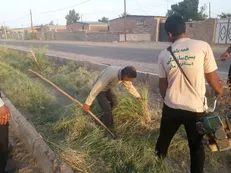 آب‌رسانی اولویت گروه جهادی یزدان‌ پناه به مناطق محروم/ کم‌آبی منجر به مهاجرت مردم در شهداد شده است