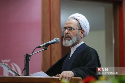 نظام روحانیت در معرض دسیسه&zwnj;ها و آسیب&zwnj;های بیرونی قرار گرفته است