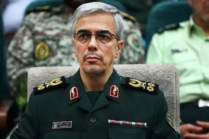 سرلشکر باقری جان باختن دریانوردان نفتکش سانچی را تسلیت گفت