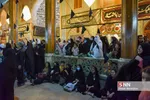 عزاداری شب چهارم محرم در حرم حضرت شاهچراغ(ع) شیراز با حضور عاشقان و دلدادگان اباعبدالله الحسین(ع) برگزار شد.
