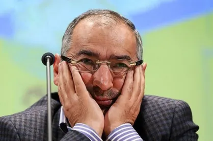 ابراز نگرانی زیباکلام از طرح نظام پارلمانی