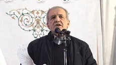 پزشکیان: سردار سلیمانی در داخل و خارج از کشور یاور مظلومان بود / اسرائیل و آمریکا تروریست دولتی هستند و انسان‌های توانمند را از بین ما ترور می‌کنند + فیلم