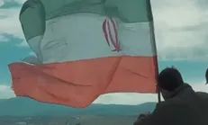 اهتزاز پرچم جمهوری اسلامی ایران جلوی چشمان صهیونیست‌ها