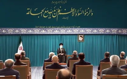 رهبرانقلاب: مهمترین توفیق دولت سیزدهم زنده کردن امید و اعتماد در مردم است / قیمت خانه و اجاره&zwnj;&zwnj;&zwnj;ها سرسام&zwnj;آور است؛ مردم در زحمتند