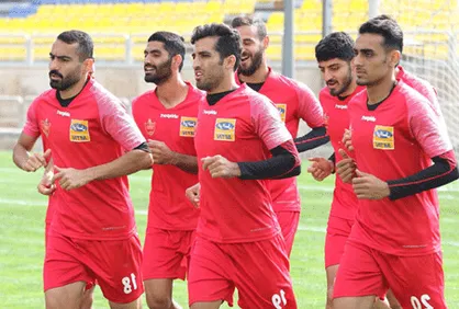 محل تمرین پرسپولیس عوض شد ۶ نفر نیامدند؛ ارسال نامه جدید برای کالدرون