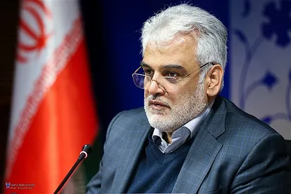 توضیحات طهرانچی درمورد در اختیار قراردادن فضاهای دانشگاه آزاد بعنوان اکوسیستم نوآوری