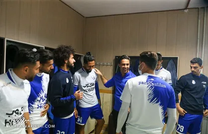 شوخی بازیکنان استقلال در هتل/ به جای پاداش، واکسن بزنید